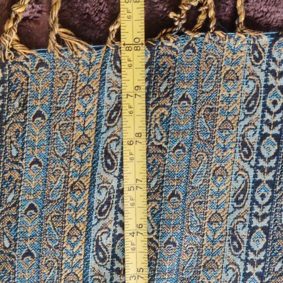 Reversible Pashmina - Picture 5 of 5